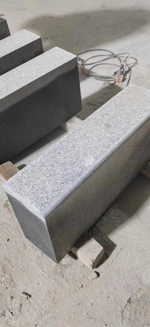 魯灰石：塑造高端建筑之美